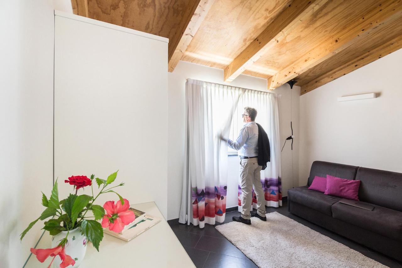 Foyer Rooms & Suites Affittacamere Cagliari Kültér fotó